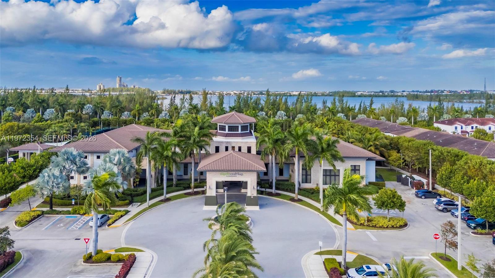 GRAND BAY AT DORAL - Residential