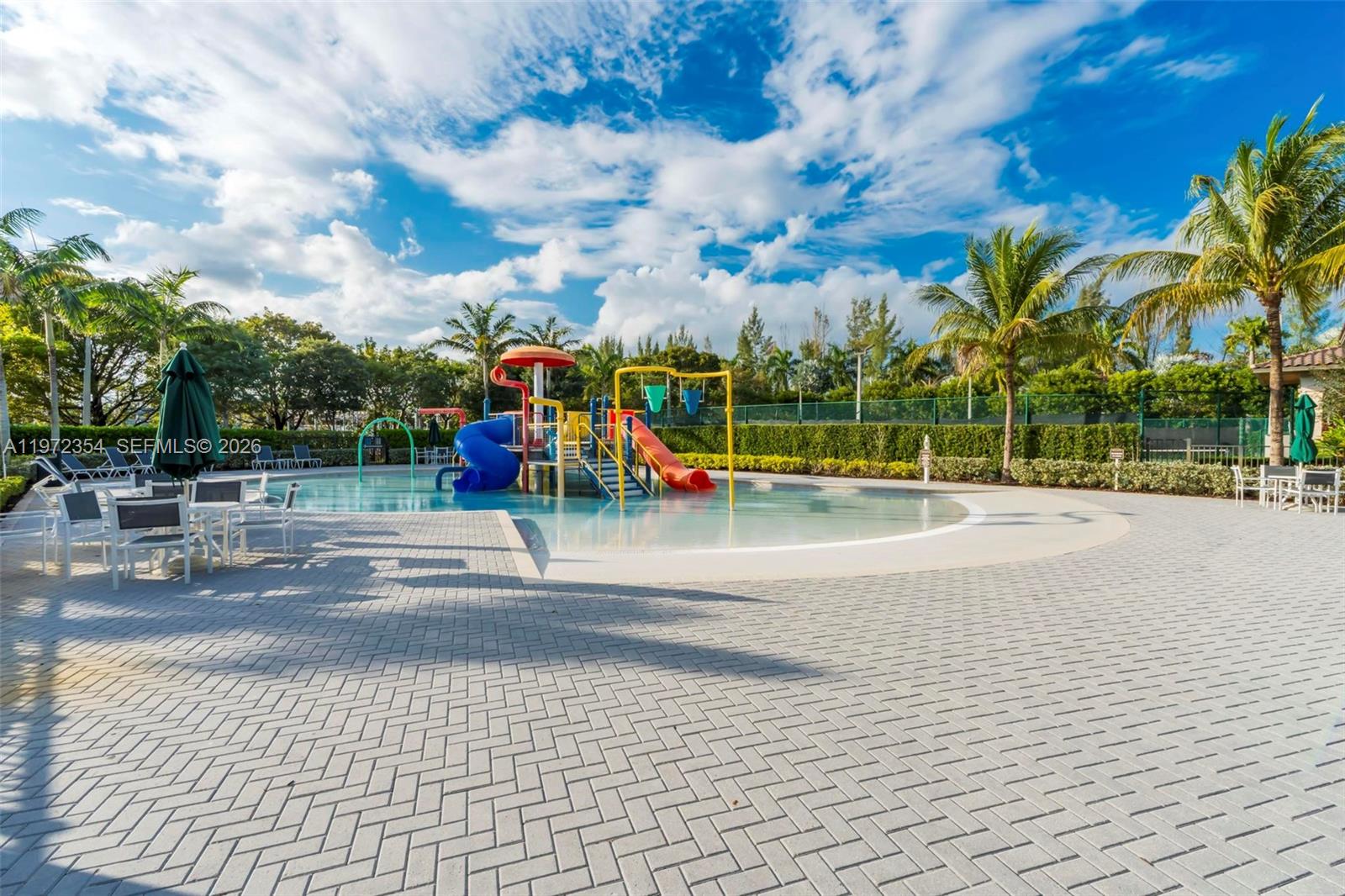GRAND BAY AT DORAL - Residential