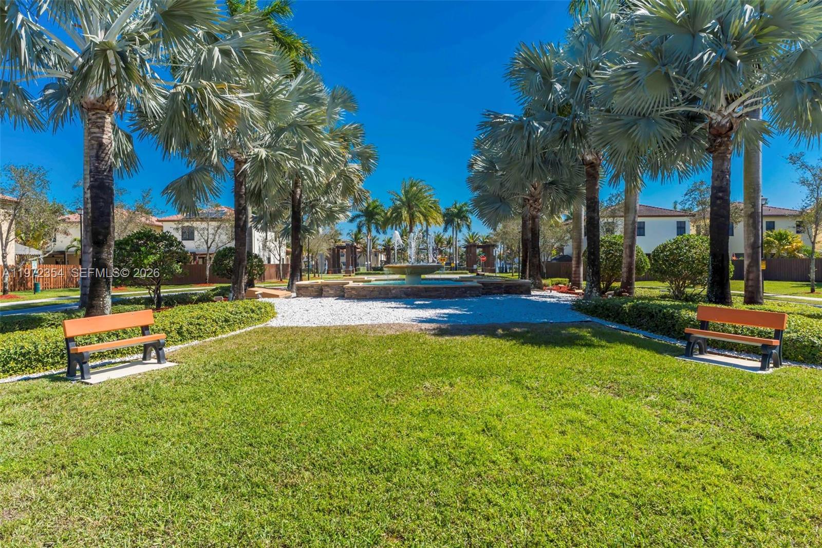 GRAND BAY AT DORAL - Residential