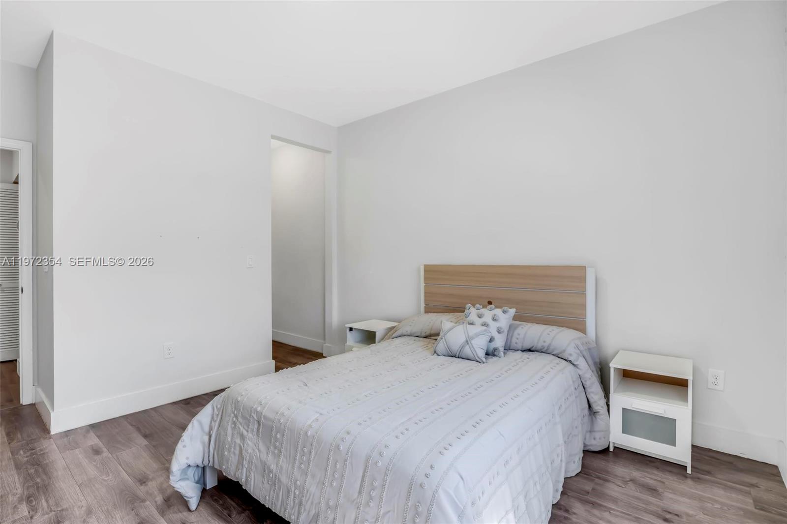 GRAND BAY AT DORAL - Residential