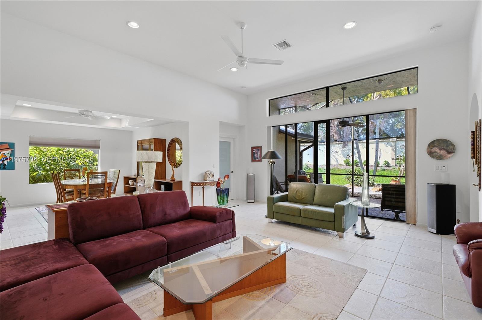 TIVOLI RESERVE - Residential