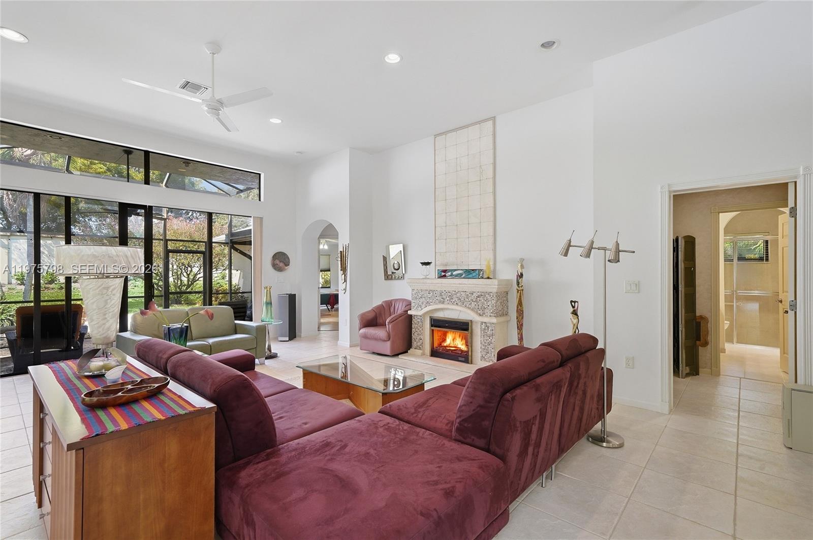 TIVOLI RESERVE - Residential