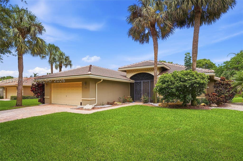 Photo of 7771 Via Grande, Boynton Beach, FL 33437 (MLS # A11975798)