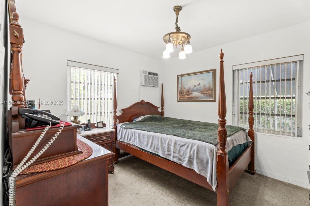 SHORES ESTATES - Residential