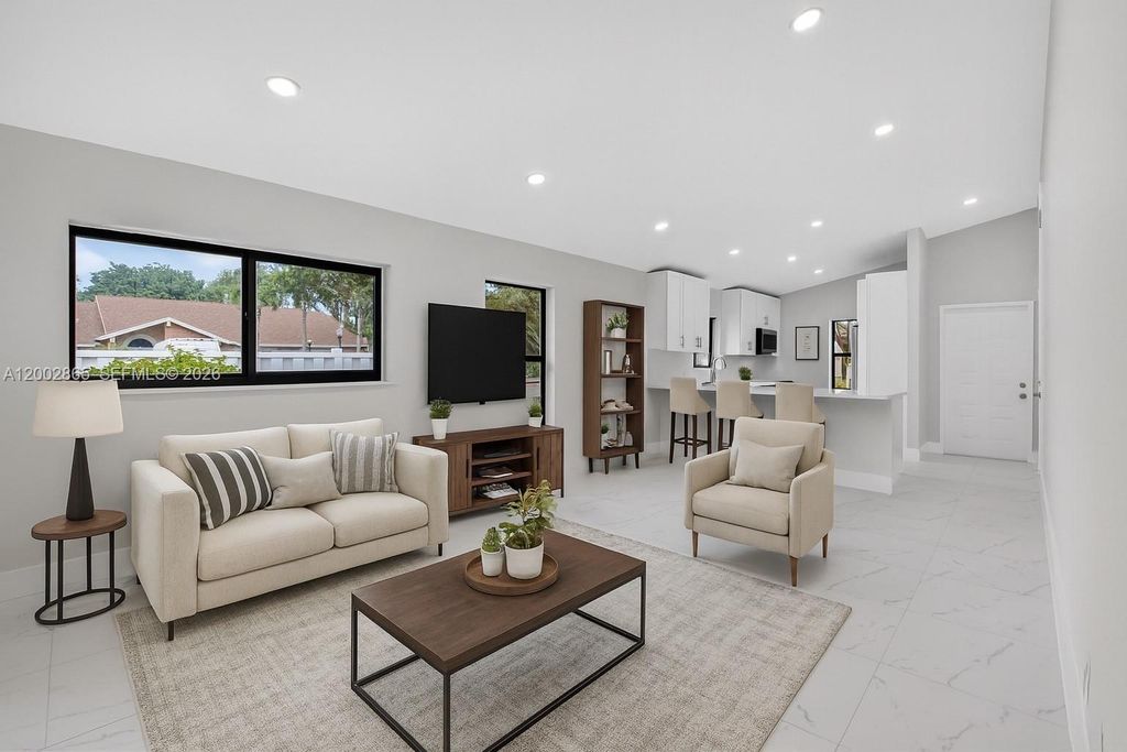 Photo of 8067 Summerbreeze Ln, Boca Raton, FL 33496 (MLS # A12002865)