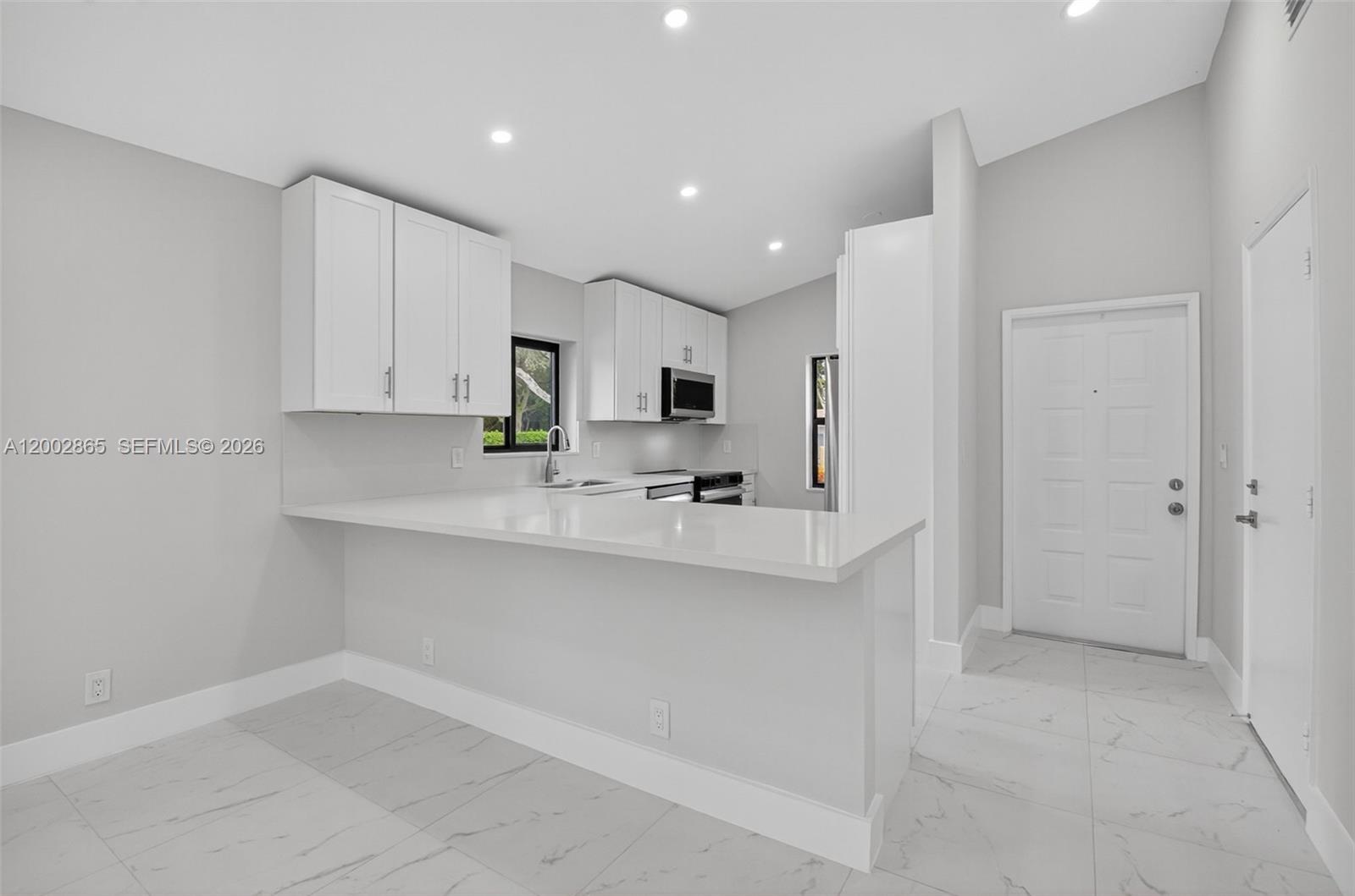 WHISPER WALK - Residential