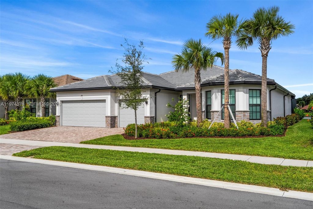 Photo of 2715 Primrose Pl, Oakland Park, FL 33309 (MLS # A11974578)