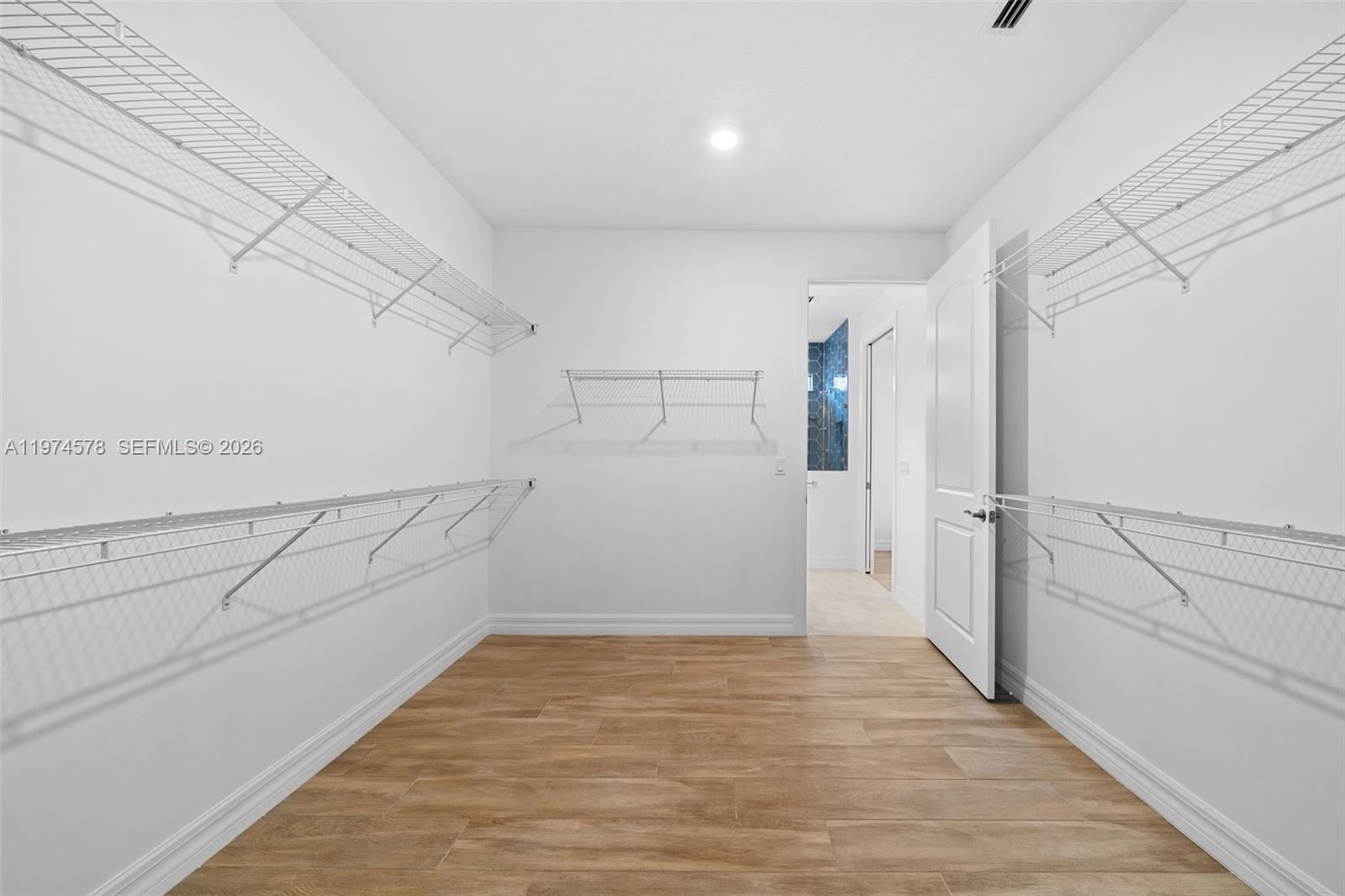 OAK TREE PROPERTY REDEVEL - Residential