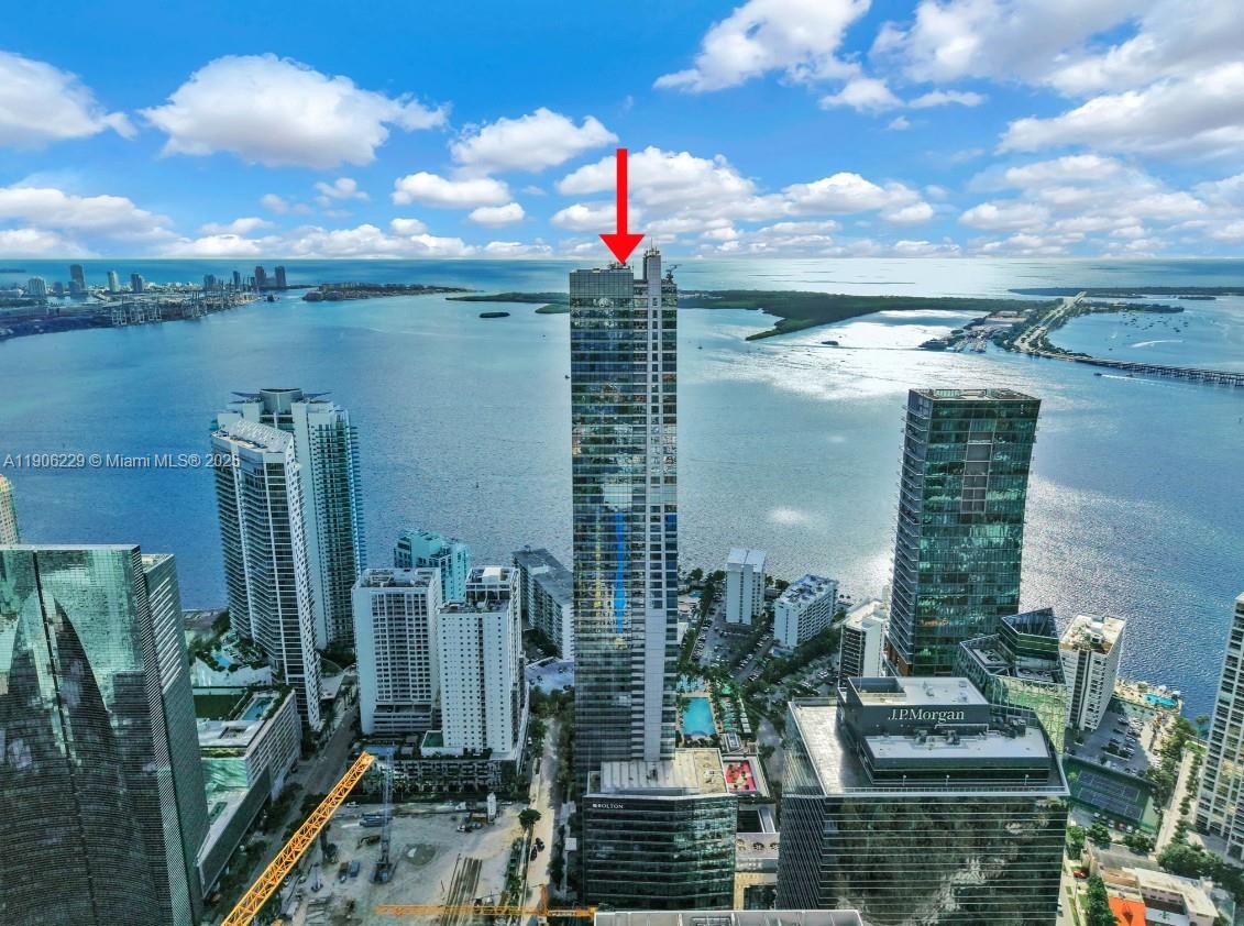 MILLENNIUM TOWER CONDOMIN - Residential Lease