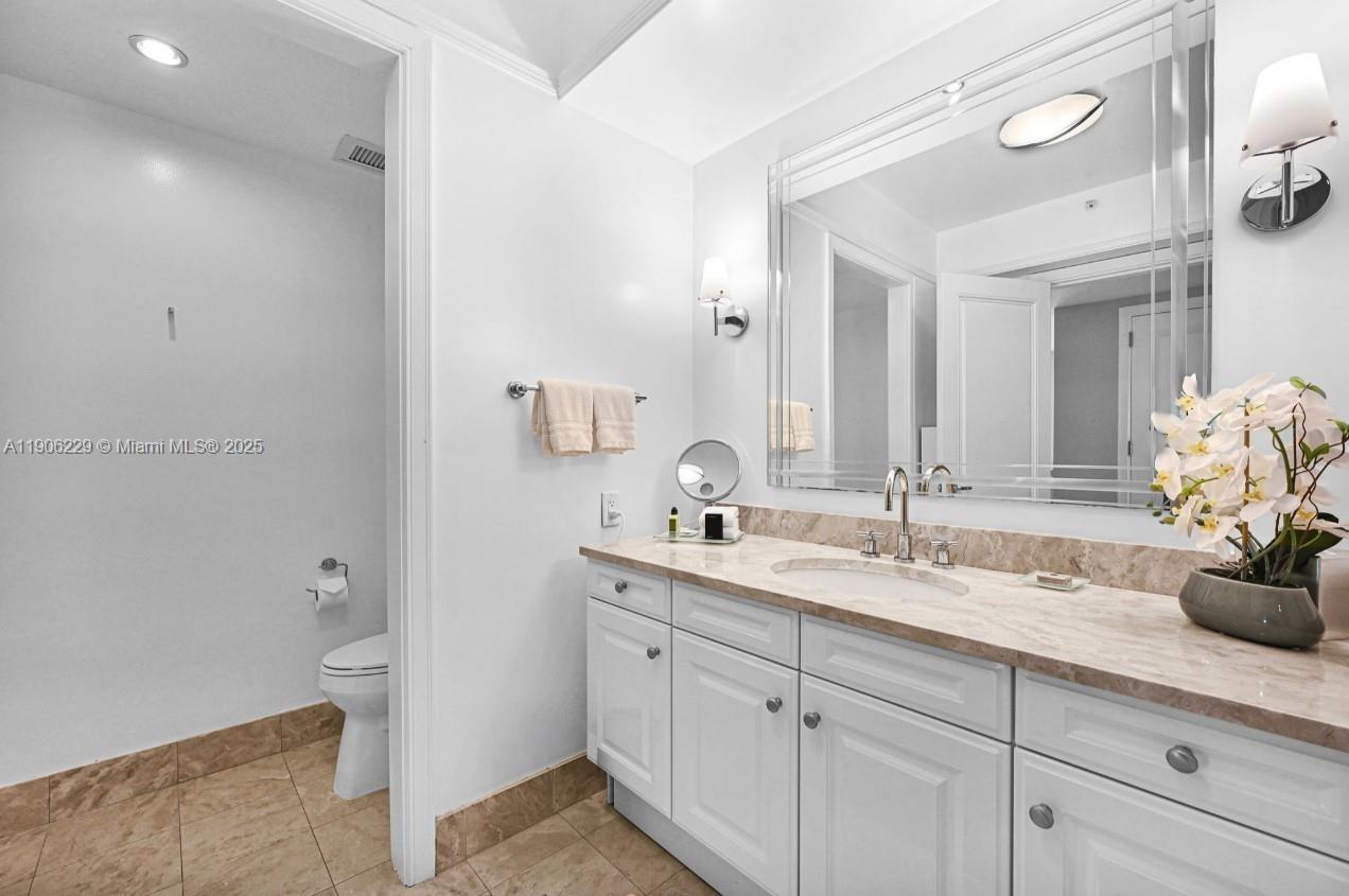 MILLENNIUM TOWER CONDOMIN - Residential Lease