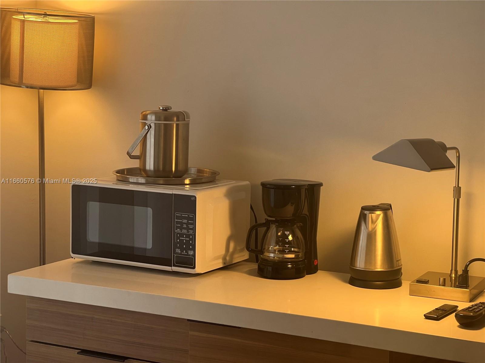 BEACHWALK CONDOMINIUM - Residential