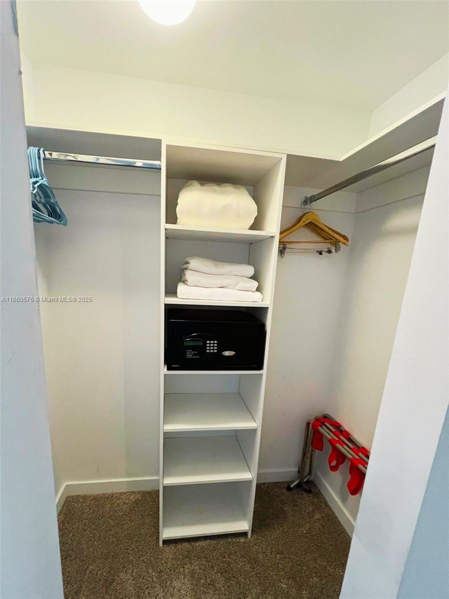 BEACHWALK CONDOMINIUM - Residential