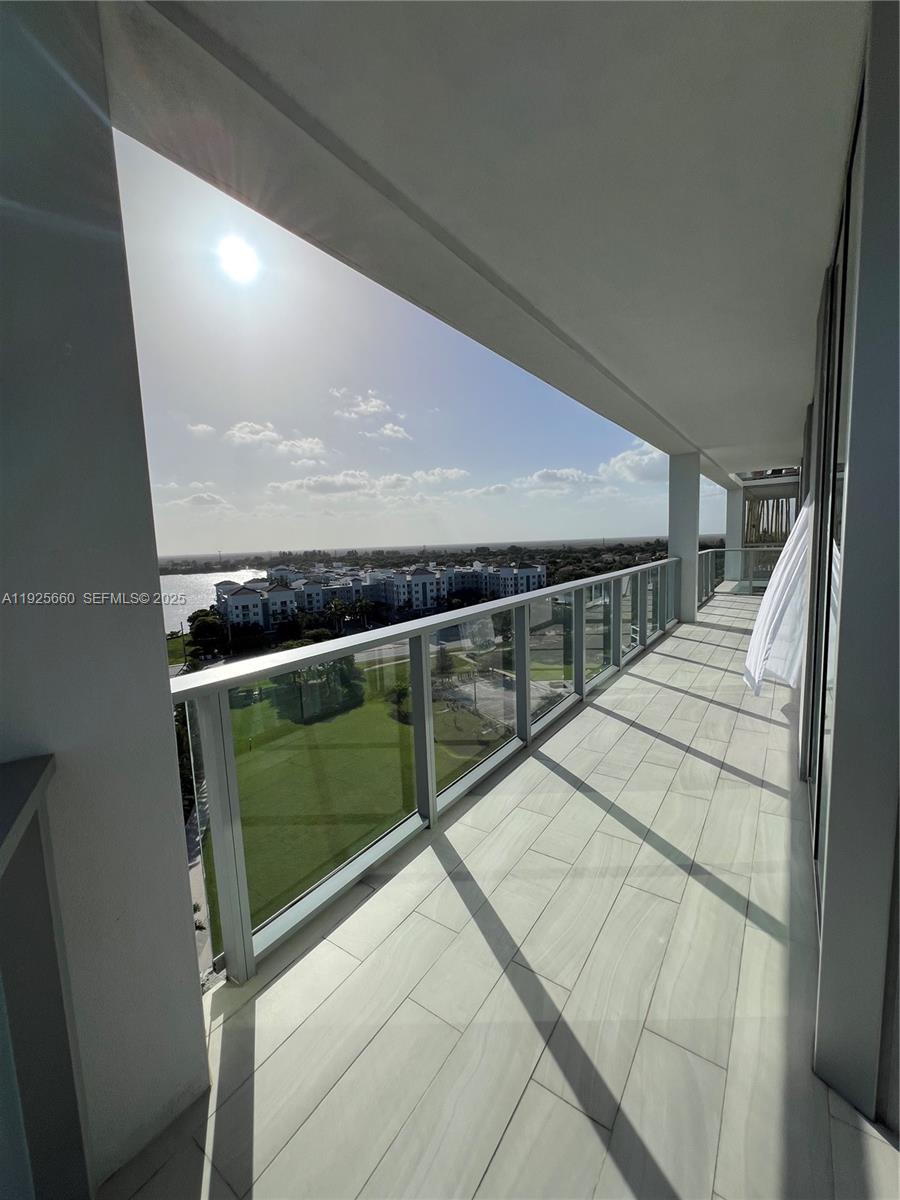 METROPICA NORTH TOWER ONE - Residential Lease