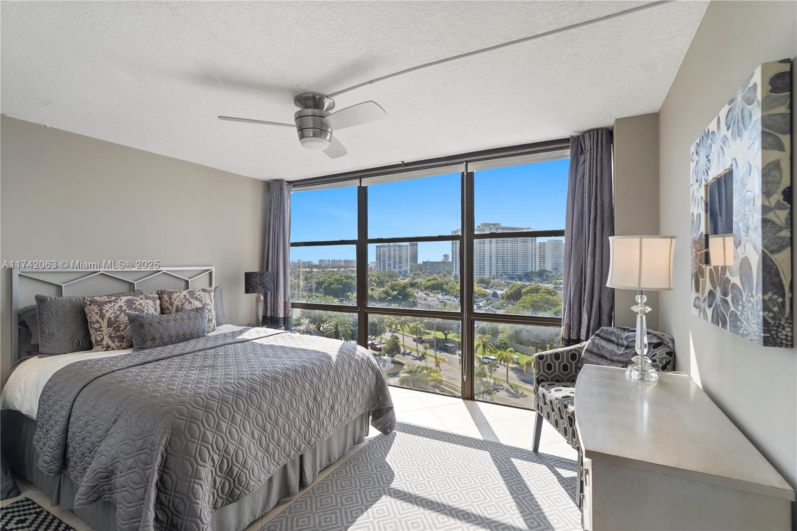 OCEANVIEW PARK CONDO - Residential