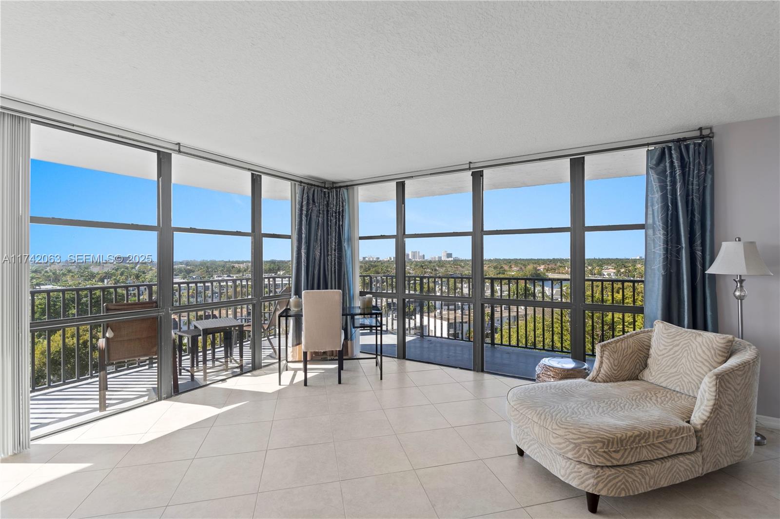 OCEANVIEW PARK CONDO - Residential