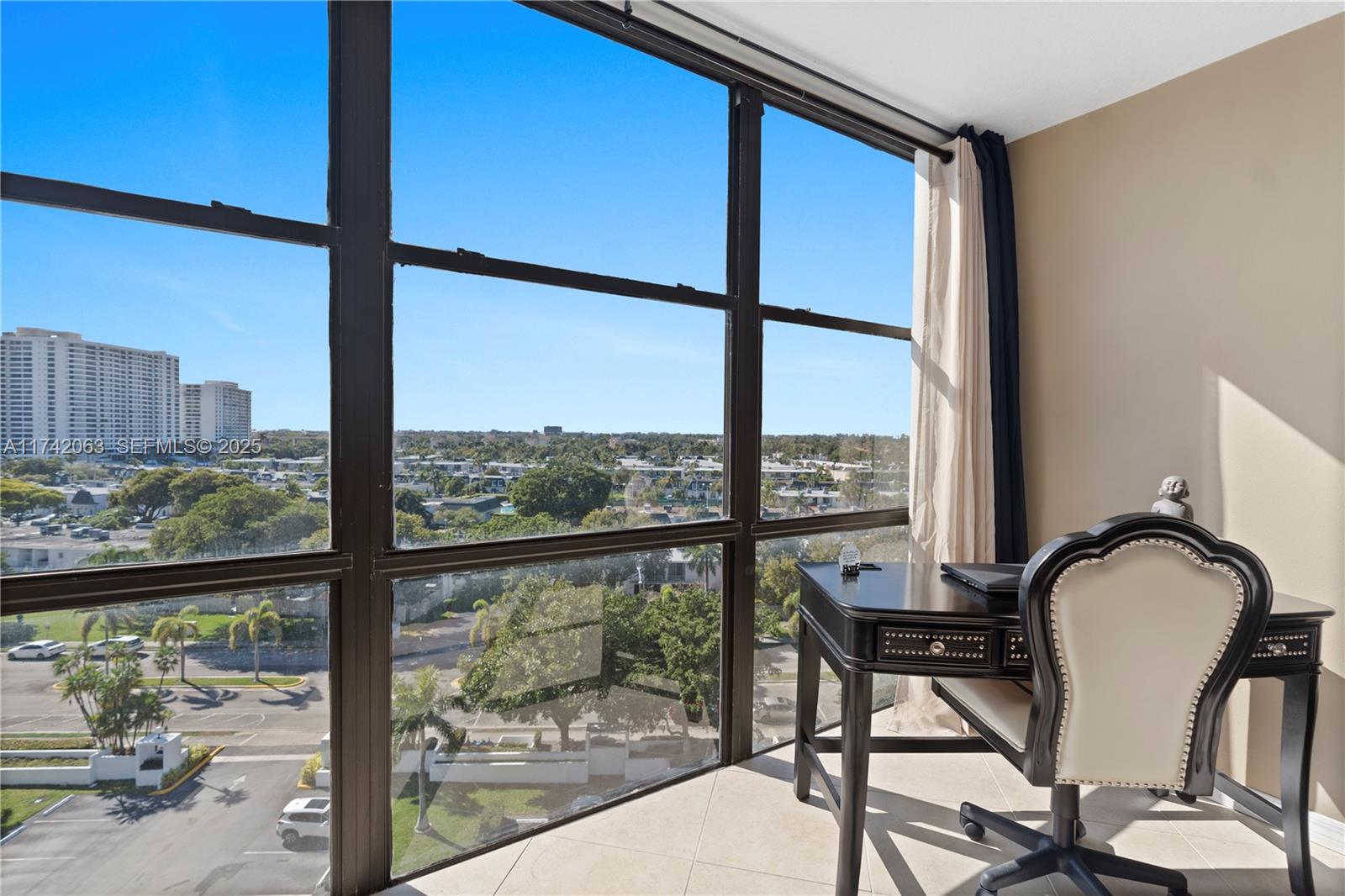 OCEANVIEW PARK CONDO - Residential