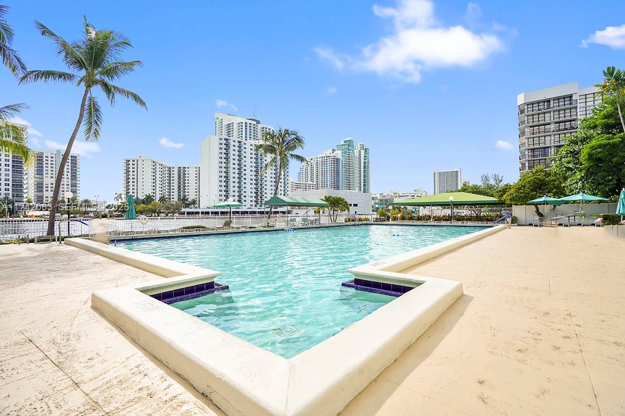 OCEANVIEW PARK CONDO - Residential