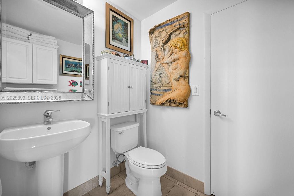 QUANTUM ON THE BAY CONDO - Residential