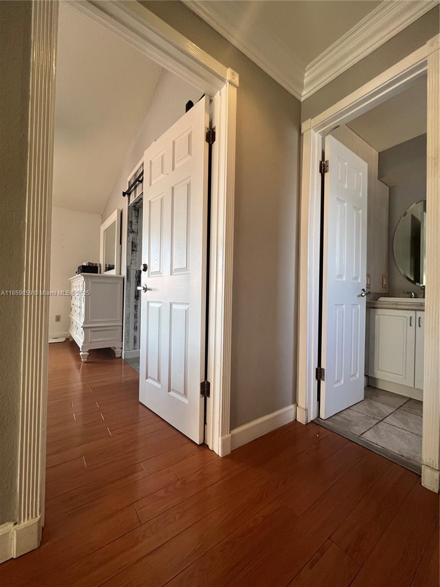 LAKES MEADOW VILG HOMES C - Residential