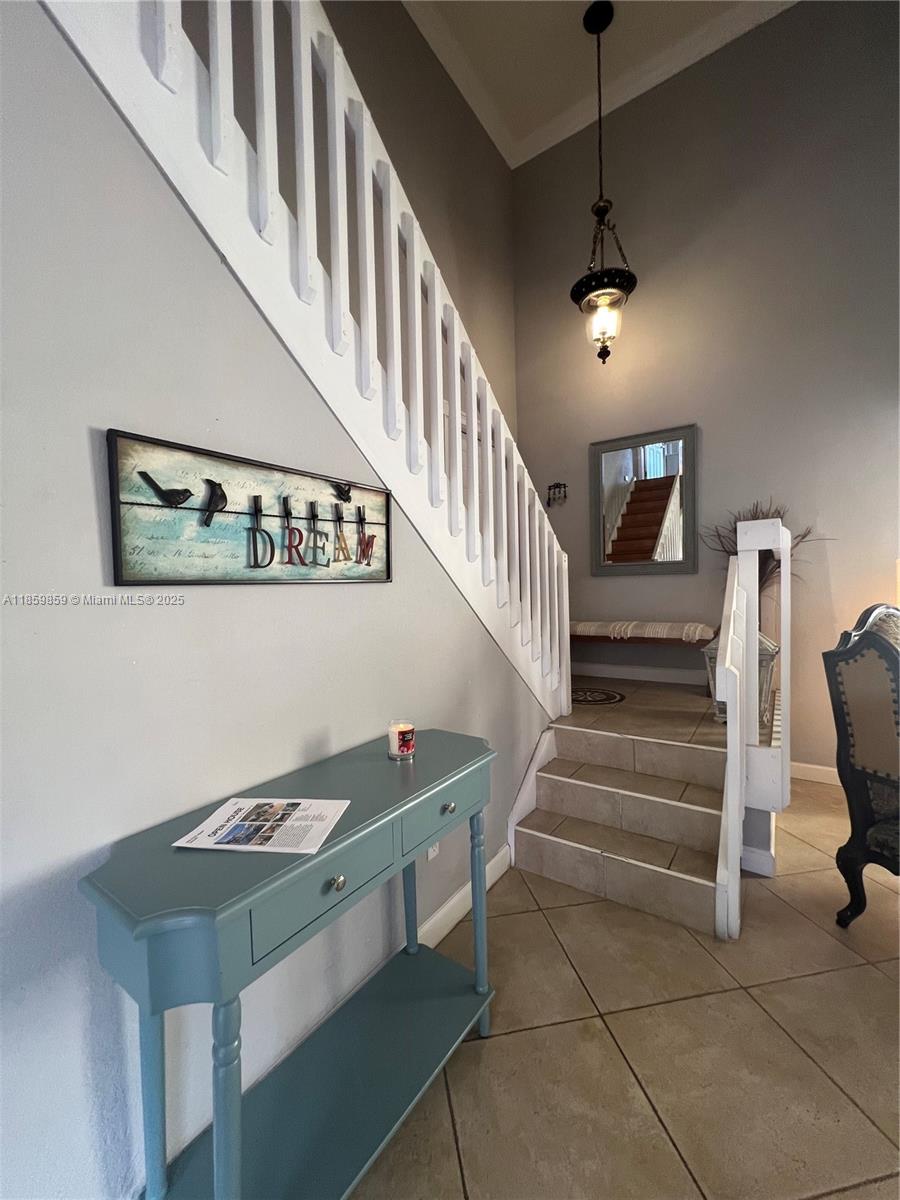 LAKES MEADOW VILG HOMES C - Residential