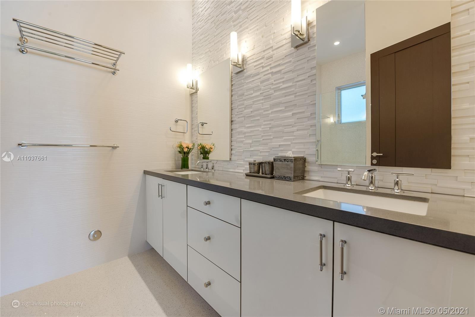 CORAL BAY SEC B - Residential