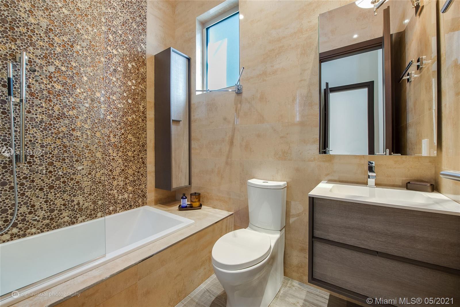 CORAL BAY SEC B - Residential