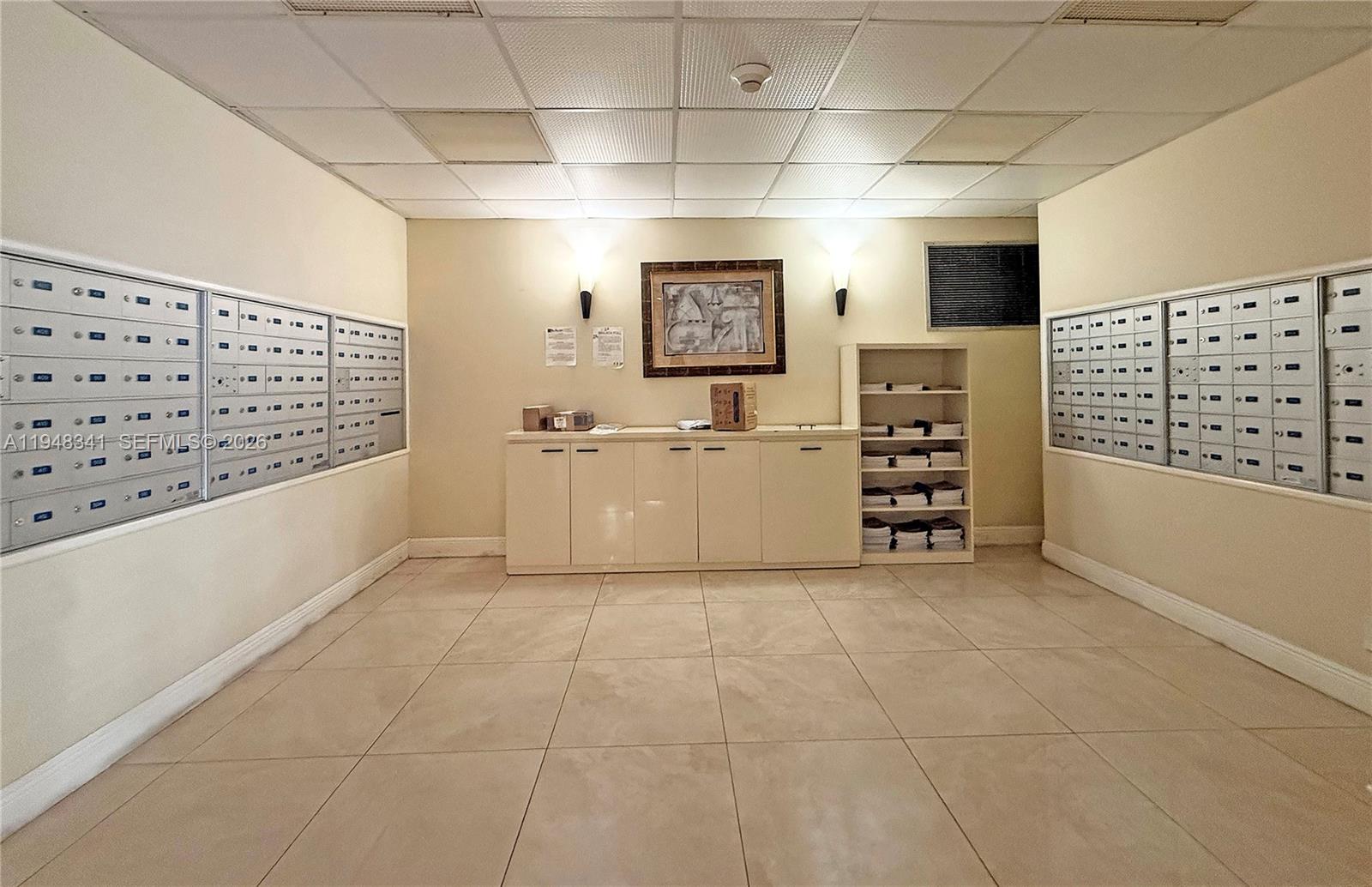 PLAZA TOWERS SOUTH CONDO - Residential