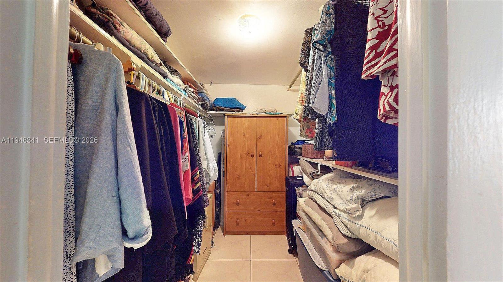 PLAZA TOWERS SOUTH CONDO - Residential