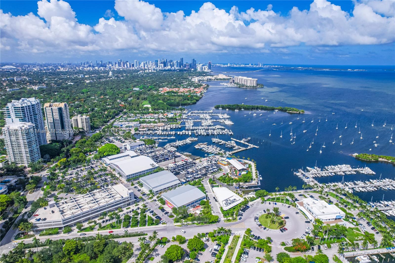 2655 S Bayshore 1506
