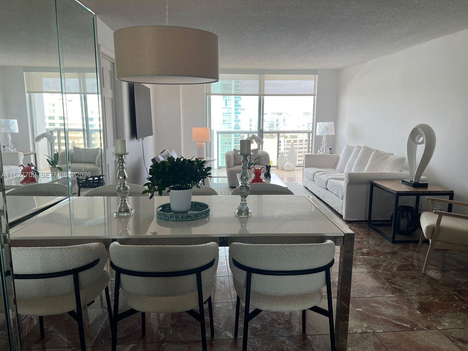 MAISON GRANDE CONDO - Residential