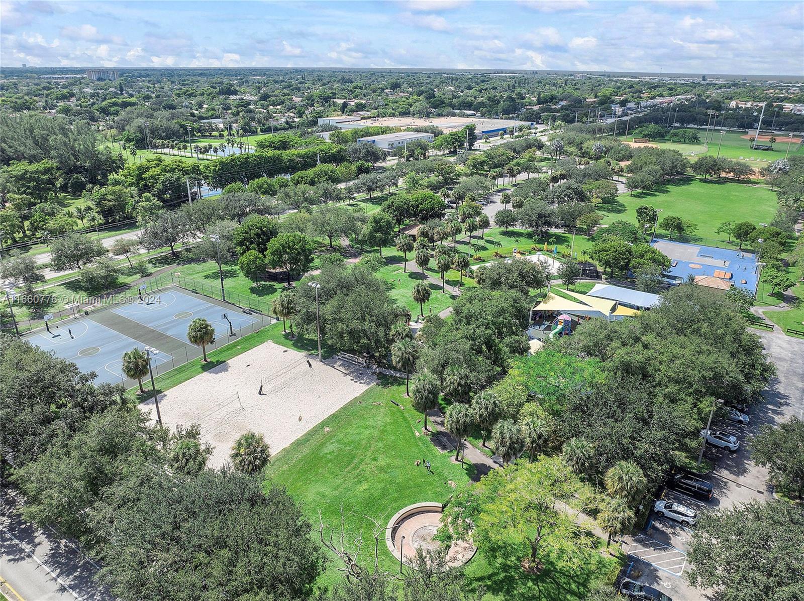 NORTH SPRINGS COURT - Residential