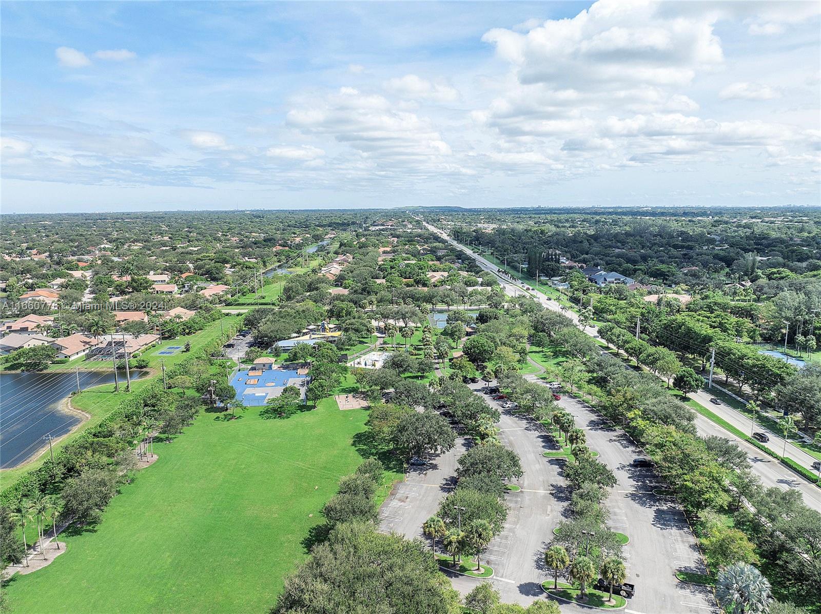 NORTH SPRINGS COURT - Residential