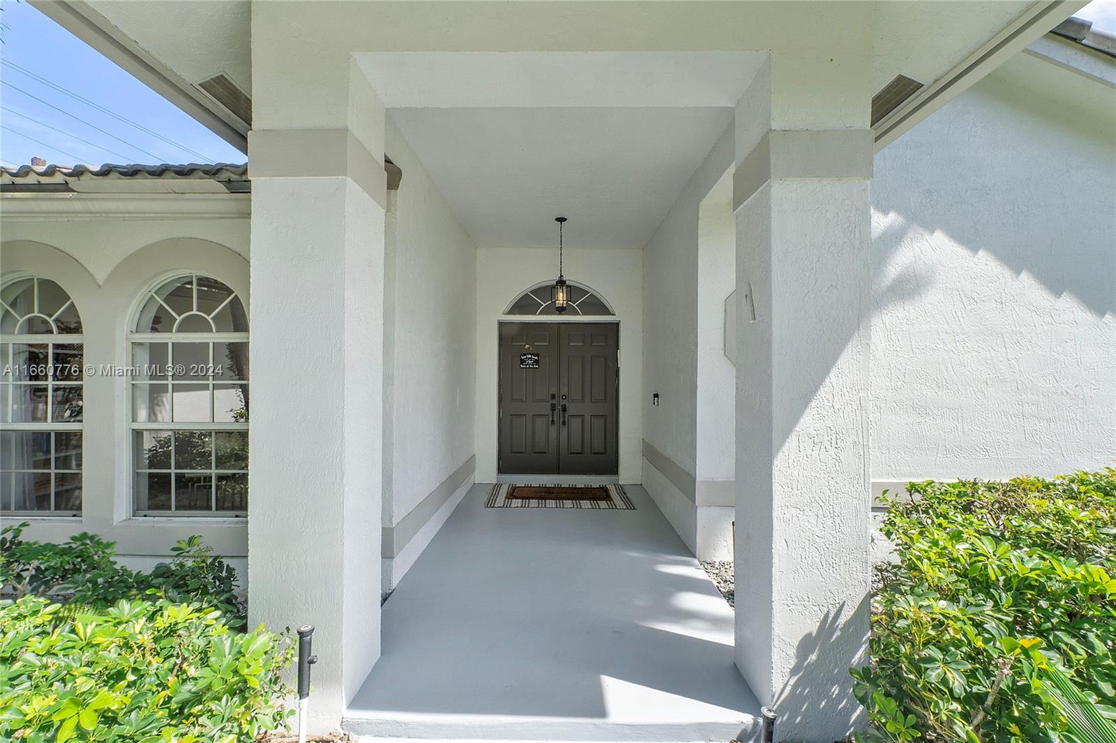 NORTH SPRINGS COURT - Residential