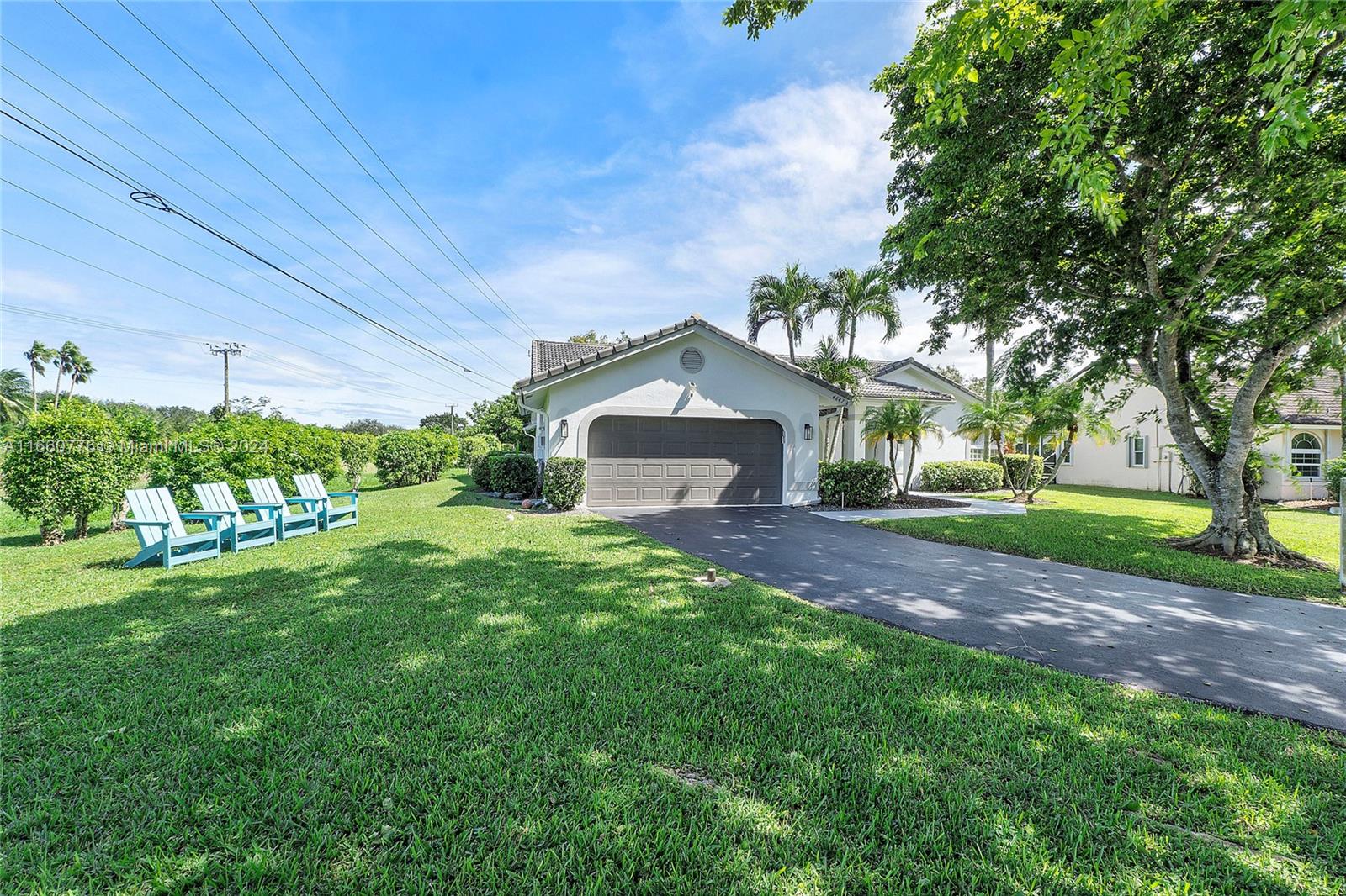 NORTH SPRINGS COURT - Residential