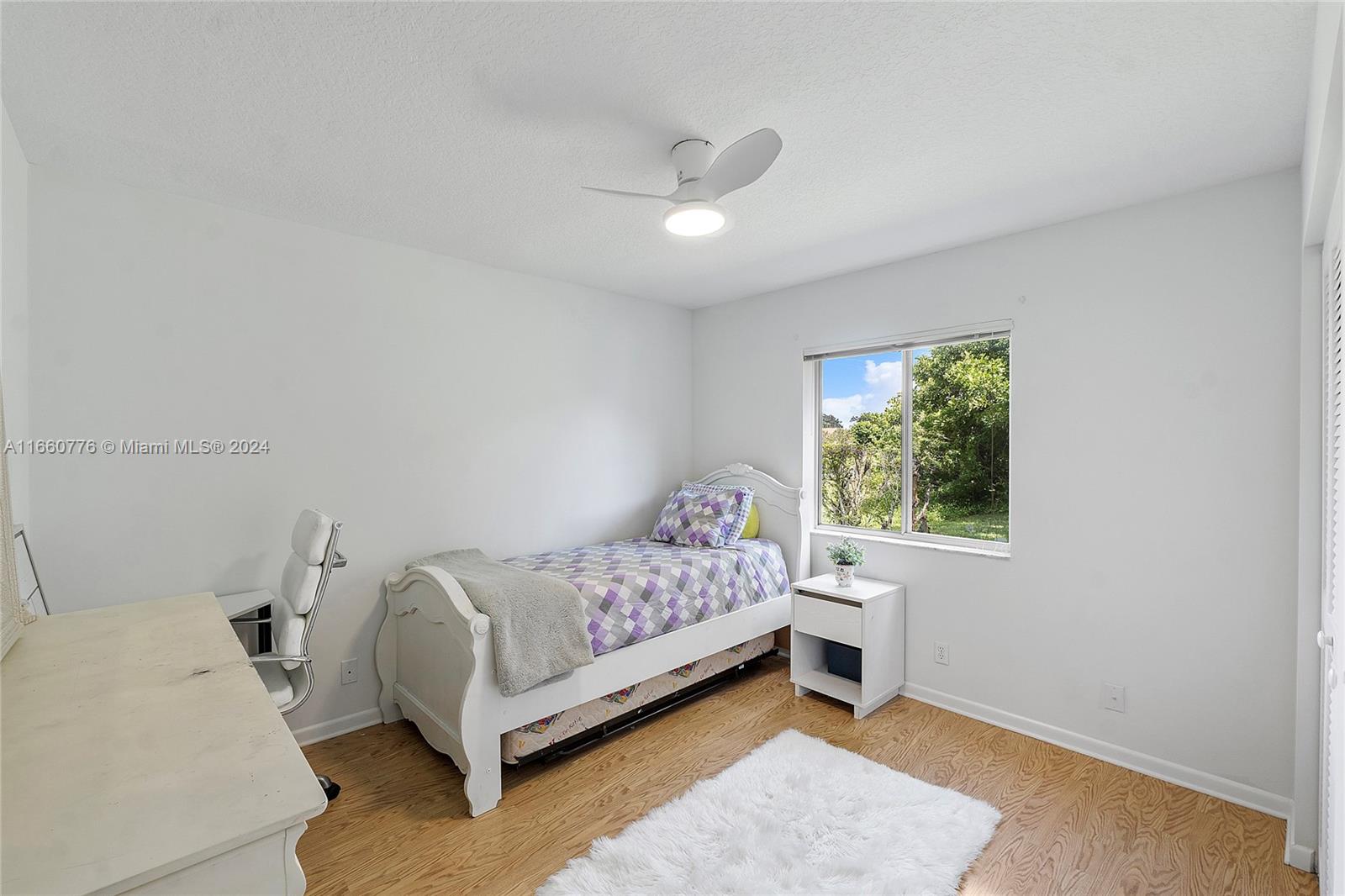 NORTH SPRINGS COURT - Residential