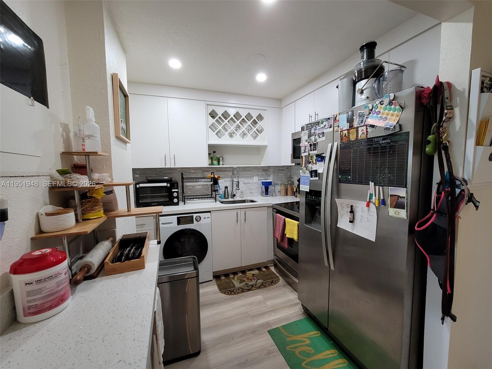 THE FOUNTAINS AT FONTAINE - Residential