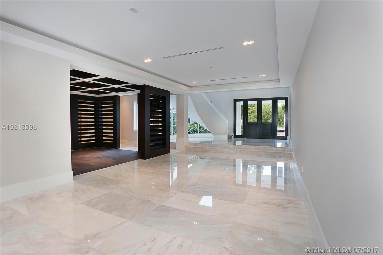 COCOPLUM SEC 1 - Residential