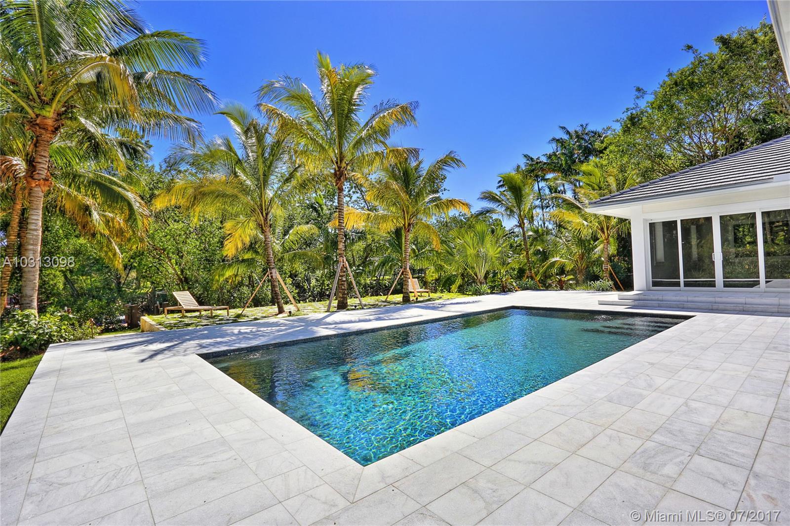 COCOPLUM SEC 1 - Residential