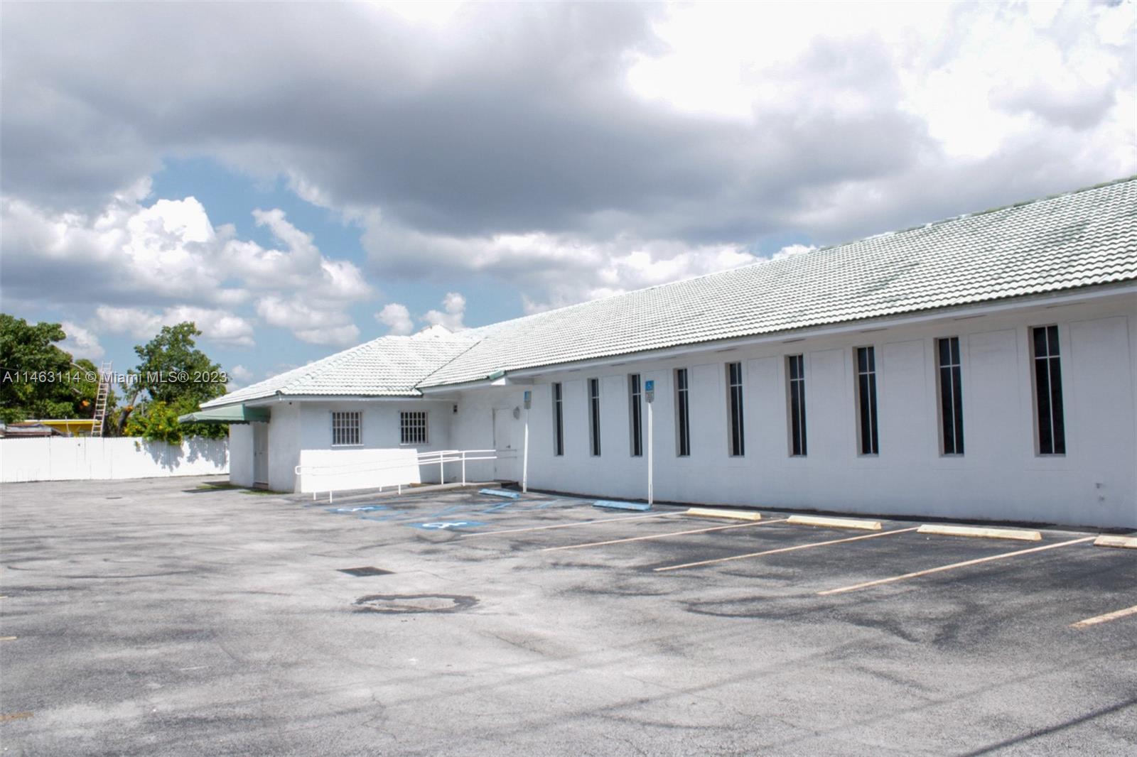 Beautiful church in Hialeah on a corner lot. Property has a kitchen, men's, women's bathrooms and 2 offices. Perfect for investors or church. Don't miss this opportunity. Please contact listing agent for showings. Pews (benches) are included in the sale. The church has gated parking.