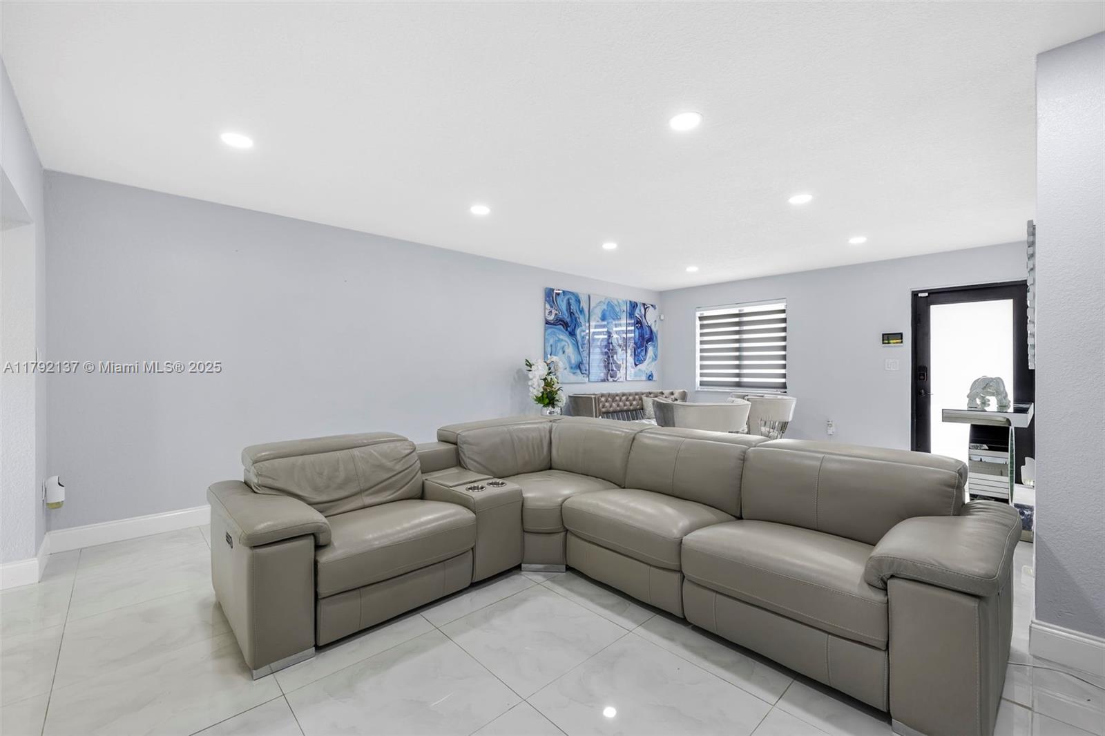 MIAMI GARDENS MANOR SEC I - Residential