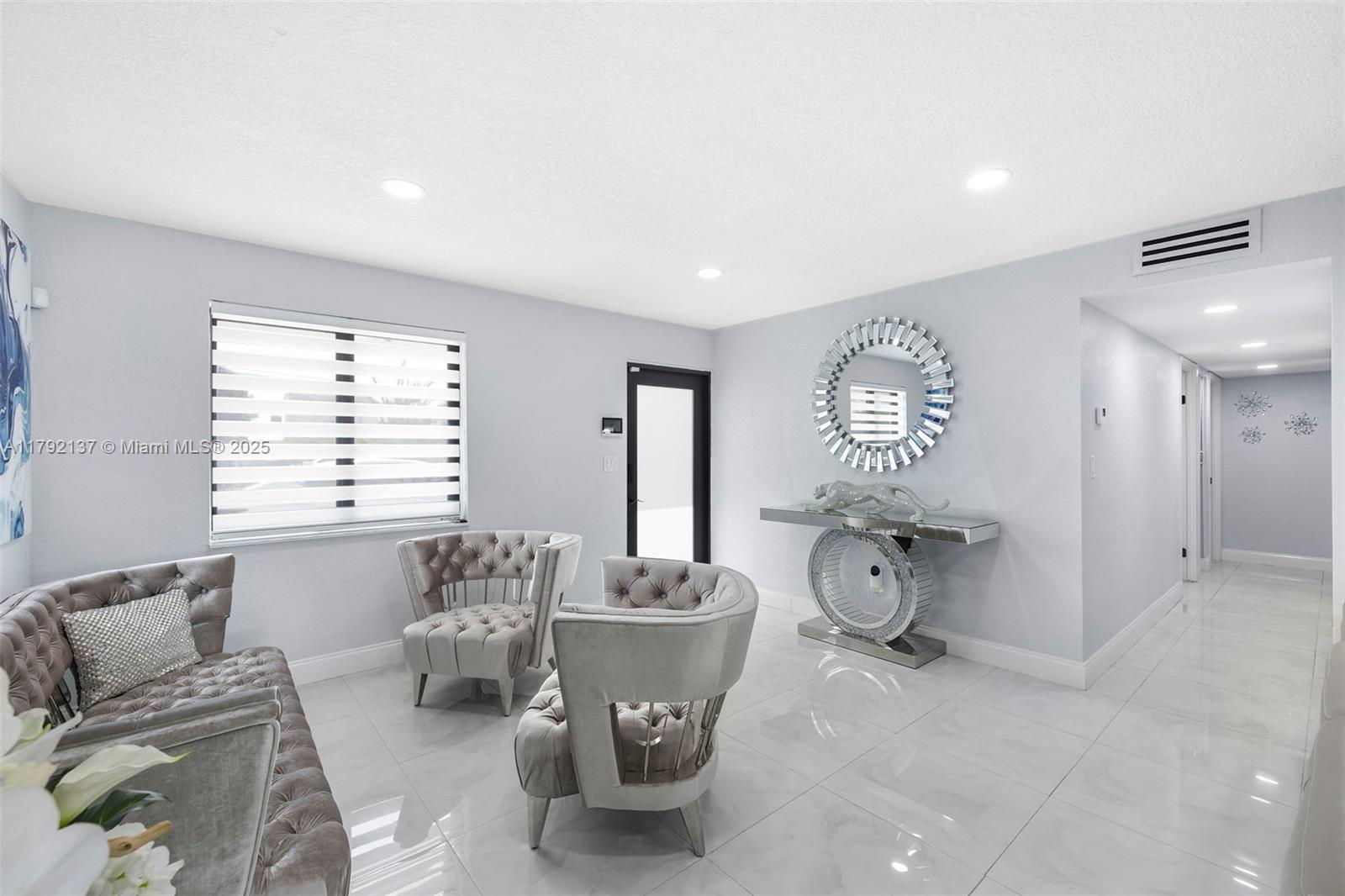 MIAMI GARDENS MANOR SEC I - Residential