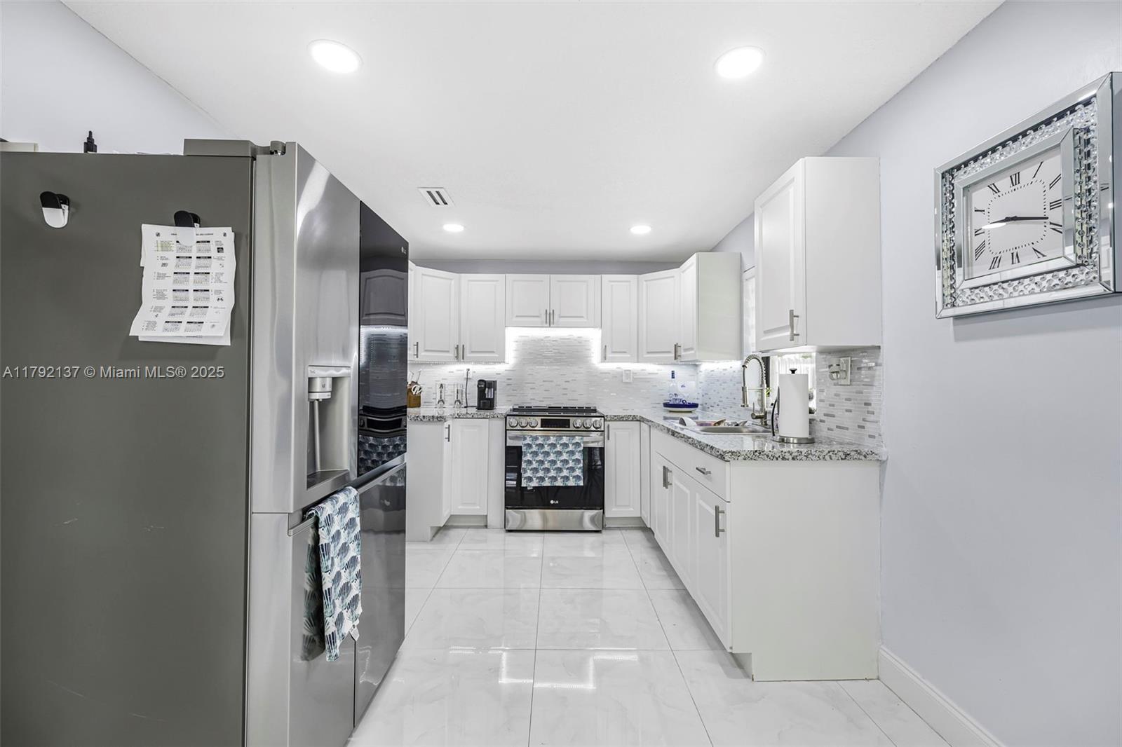 MIAMI GARDENS MANOR SEC I - Residential