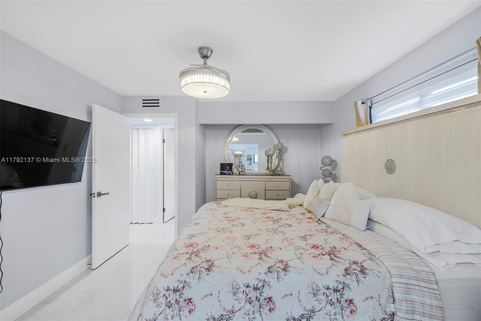 MIAMI GARDENS MANOR SEC I - Residential