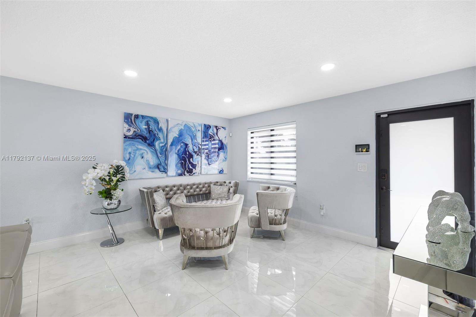 MIAMI GARDENS MANOR SEC I - Residential