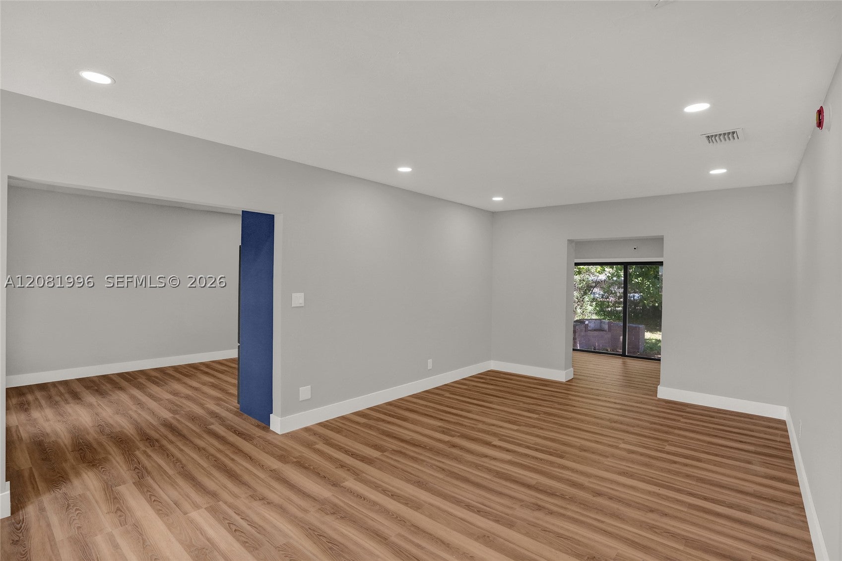 555 NW 124th St