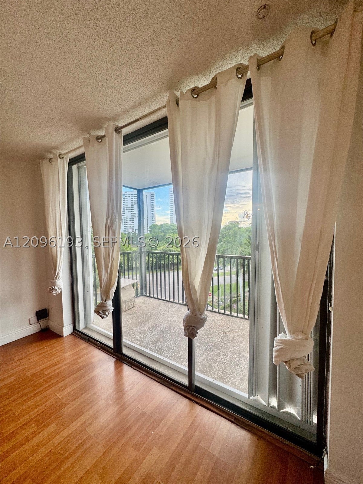 3475 N Country Club Dr 601