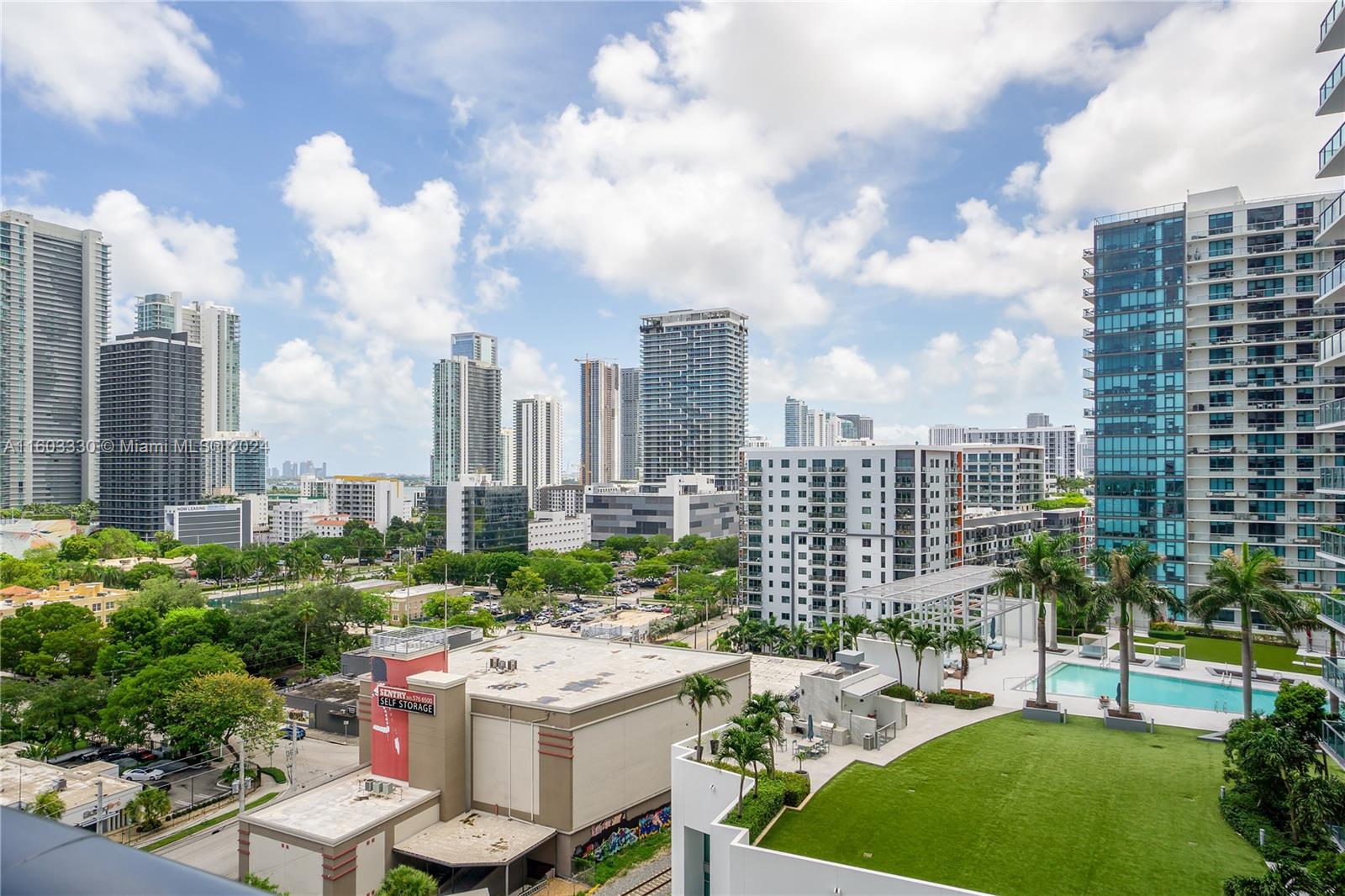 HYDE MIDTOWN CONDO - Residential Lease