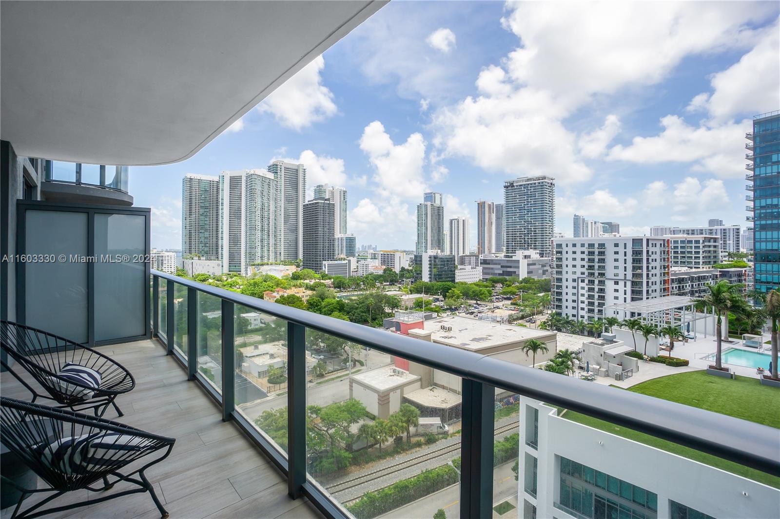 HYDE MIDTOWN CONDO - Residential Lease