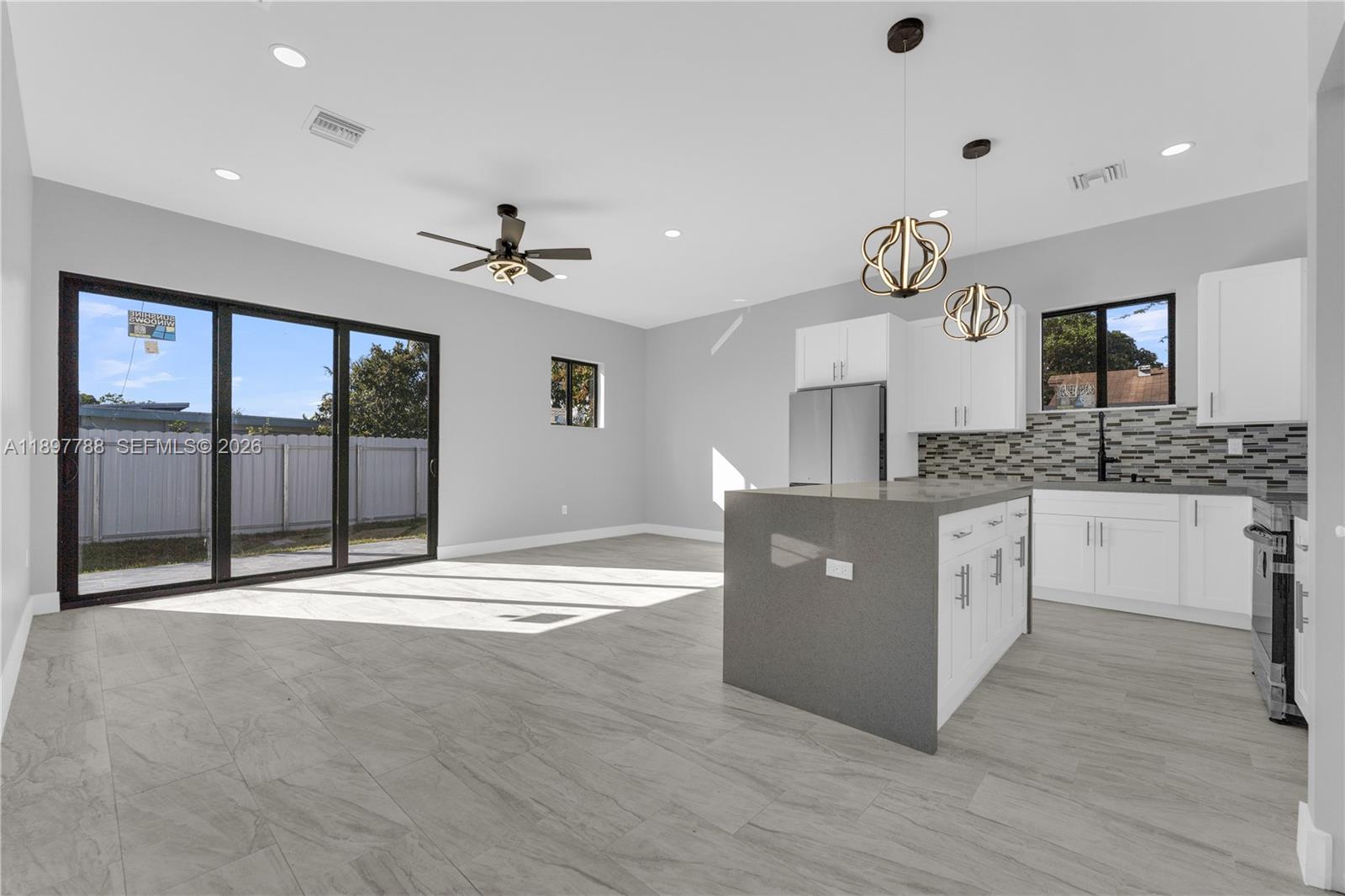 WEST CARVER RANCHES ADD N - Residential