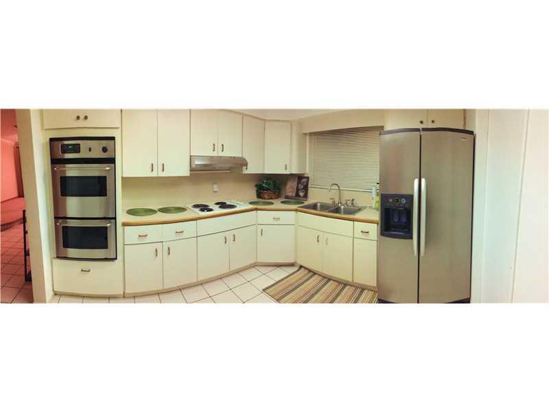 COUNRTY CLUB PRADO - Residential Lease